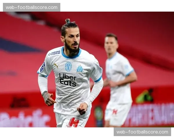 洛里昂2-0马赛：43%控球率下的防守反击教科书